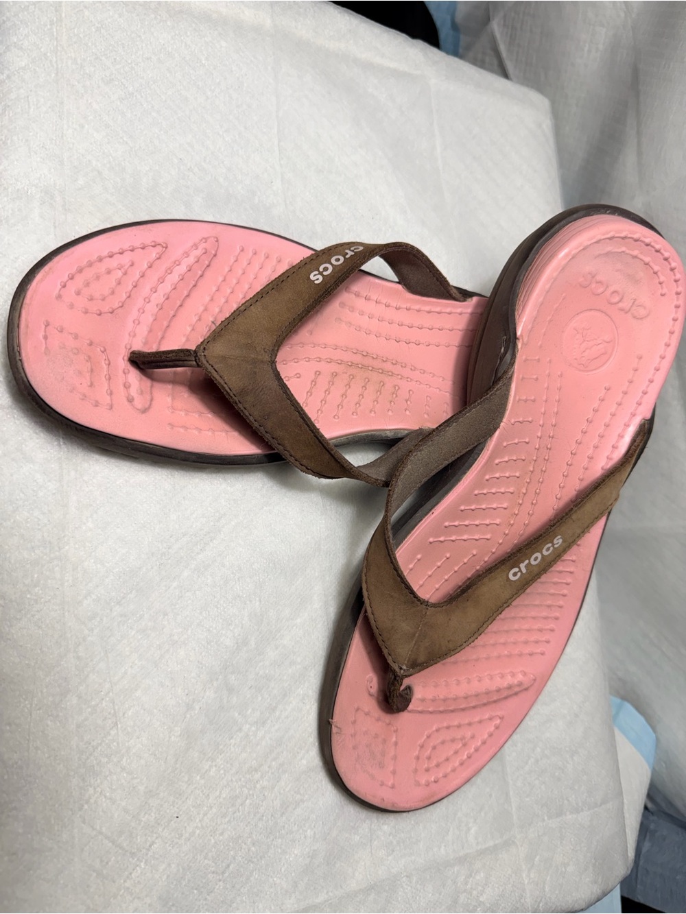 CROCS Women’s Pink Footbed Brown Leather Strap Sandals